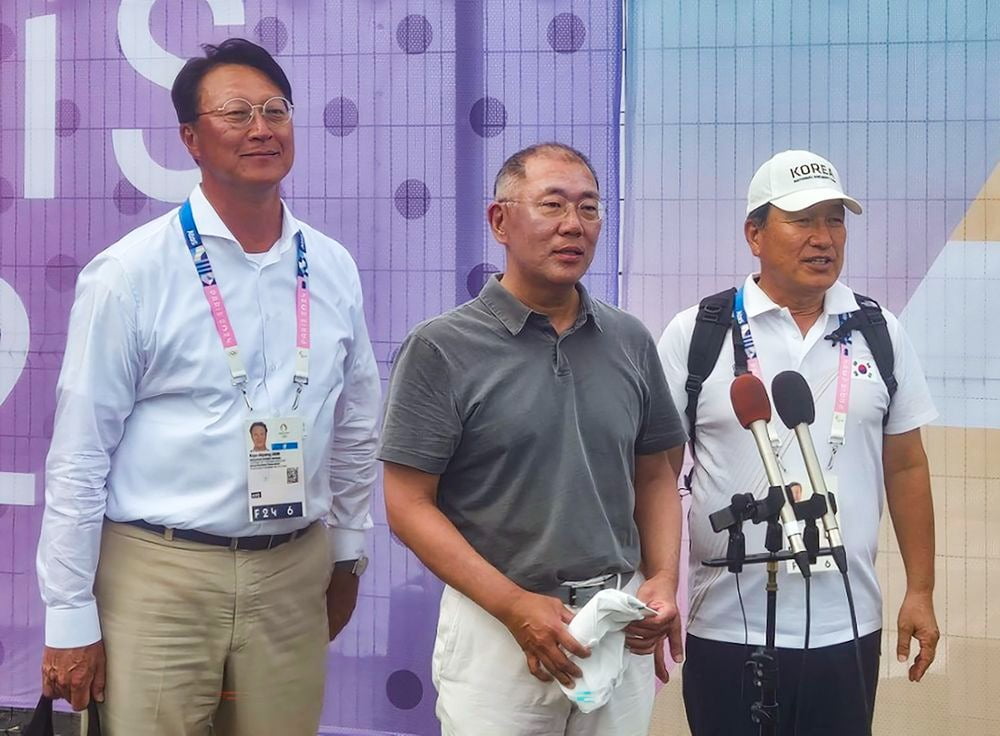 独木难支！约老师半场8中7爆轰16分6篮板 掘金依旧54-62落后猛龙