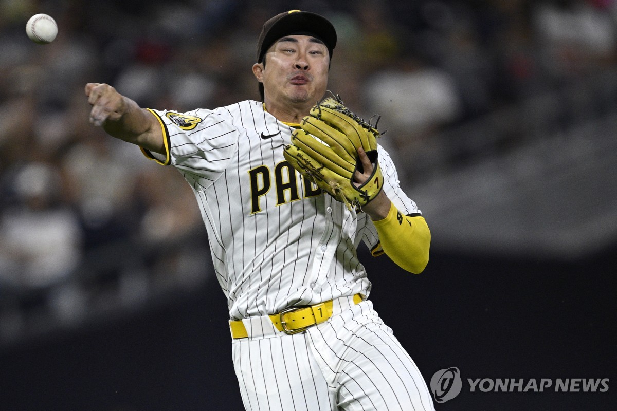 利物浦vs曼城首发：萨拉赫PK哈兰德！迪亚斯、福登先发出战