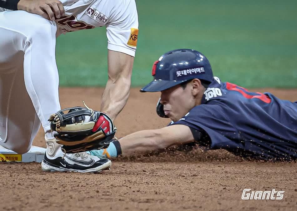 巴尔韦德：进球配合是演练过的，教练组坚持这么做
