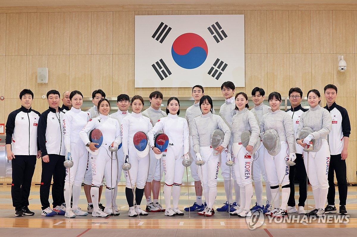 独木难支！约老师半场8中7爆轰16分6篮板 掘金依旧54-62落后猛龙